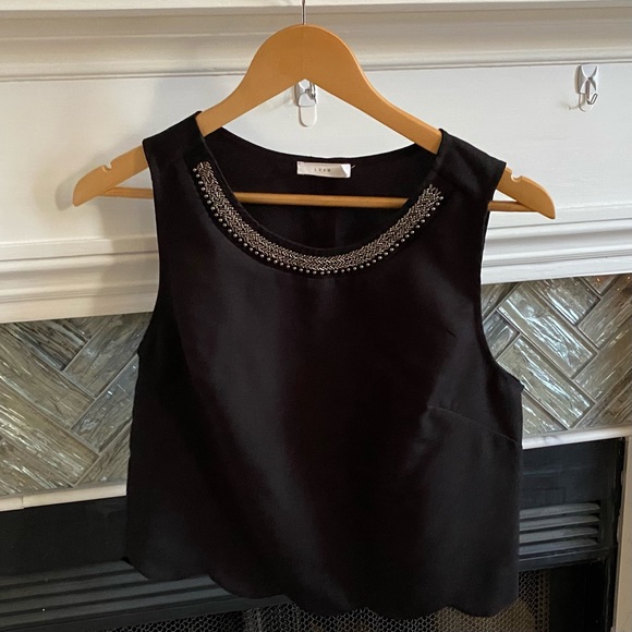 NWOT LUSH Scalloped Hem GUNMETAL Beaded Neckline CROP Sleeveless Blouse TOP M - Picture 2 of 11